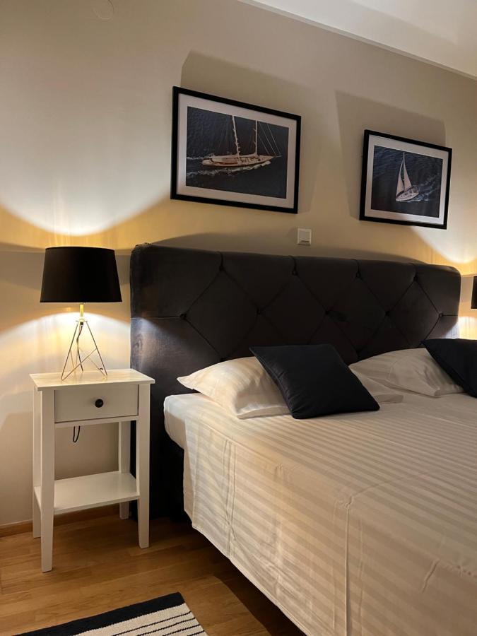 Apartman Yacht Μεντουλίν Εξωτερικό φωτογραφία